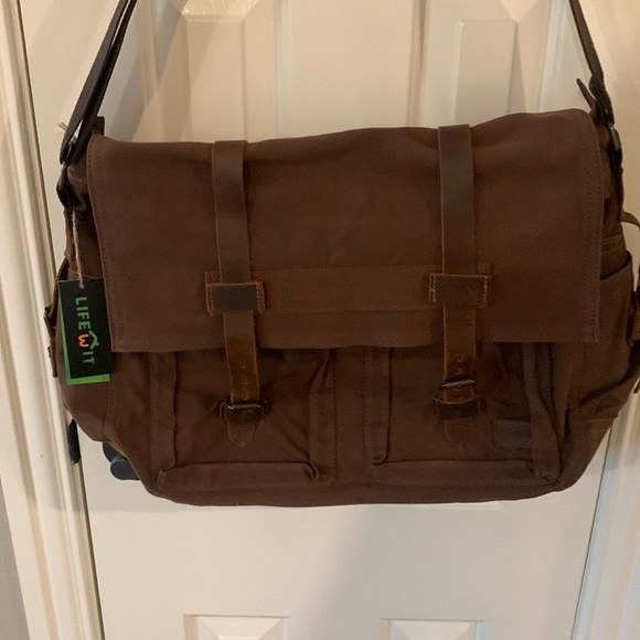 Canvas and leather messenger bag - Picture 1 of 12